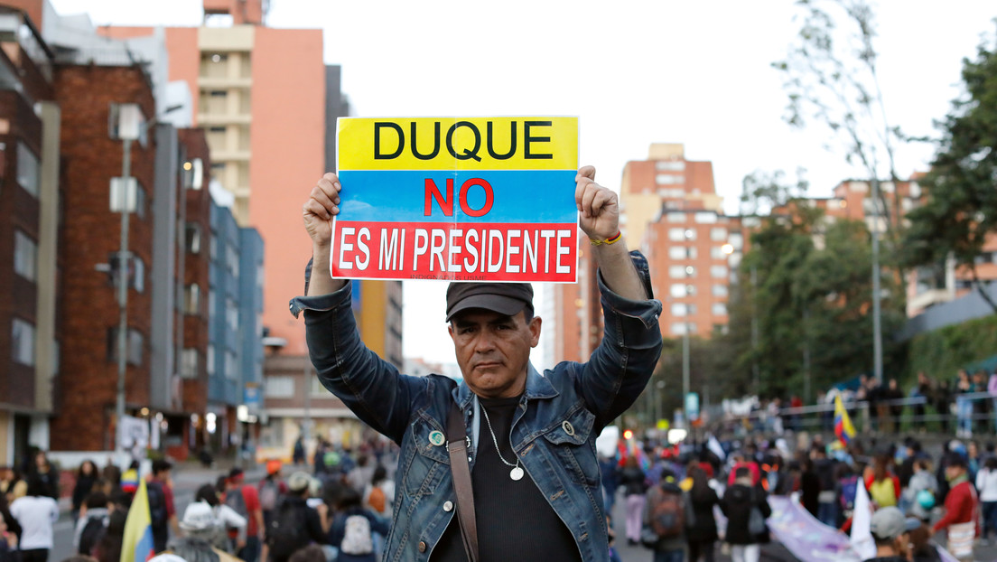 La impopularidad del presidente de Colombia sube a 70 % tras las protestas