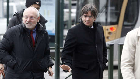 La Fiscalía española pide mantener la euroorden contra Puigdemont y que la Eurocámara suspenda su inmunidad