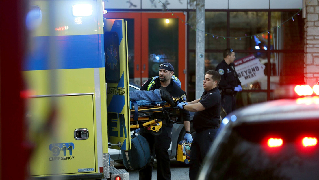 Al menos un muerto y tres heridos tras un ataque con cuchillo en Texas