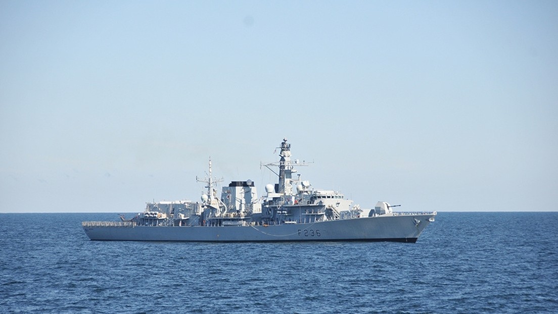 Reino Unido envía dos buques de guerra al golfo Pérsico para "proteger a sus barcos y ciudadanos" tras el asesinato de Soleimani