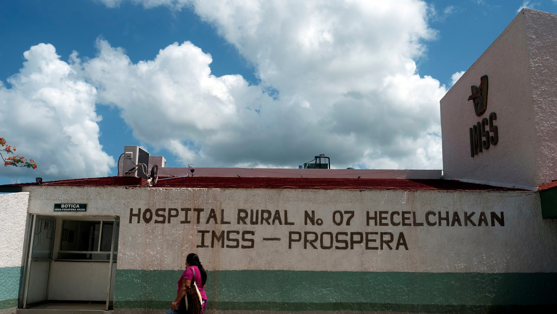 ¿Servicios de salud gratuitos? La polémica en México por la reforma en hospitales impulsada por López Obrador