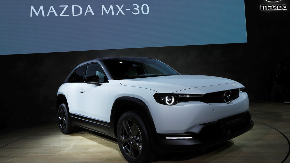 Mazda hará que la conducción de su coche eléctrico MX-30 se parezca a la de un modelo de gasolina o diésel