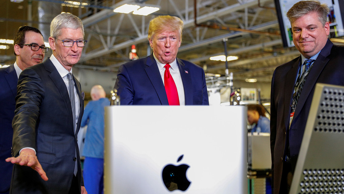 Trump arremete contra Apple: "Siempre los ayudamos tanto, pero ellos nos niegan el acceso a los móviles de asesinos y narcos"