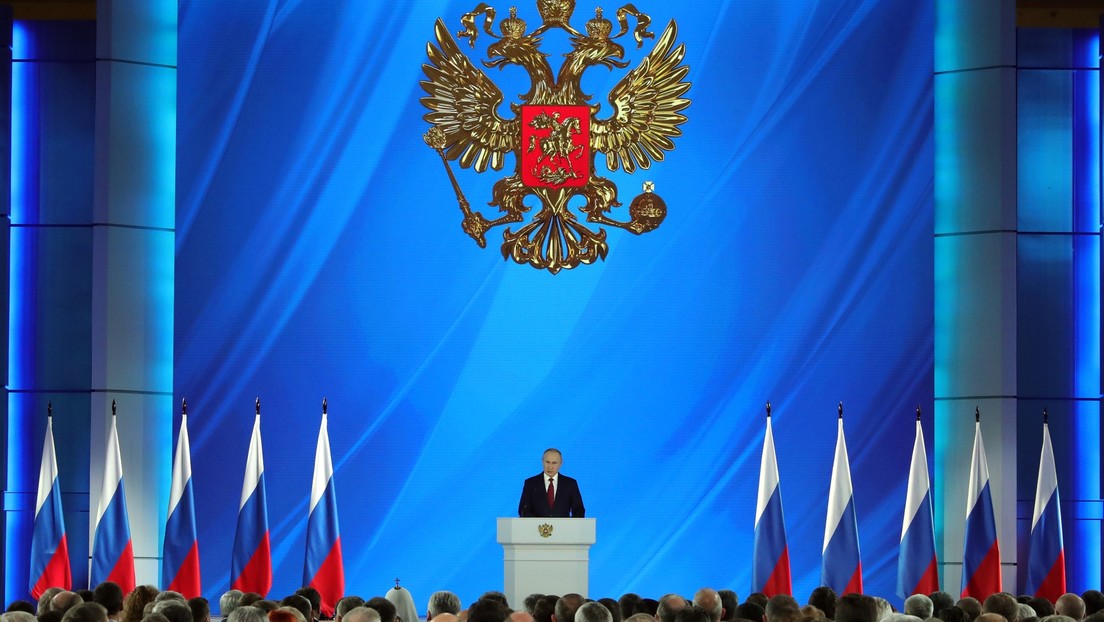 Putin describe los principales vectores sociales del desarrollo de Rusia durante su discurso anual ante la Asamblea Federal