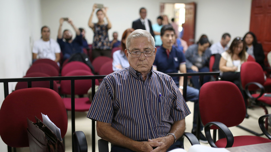 Un excomandante salvadoreño afirma que un alto mando del Ejército ordenó la masacre de 1981