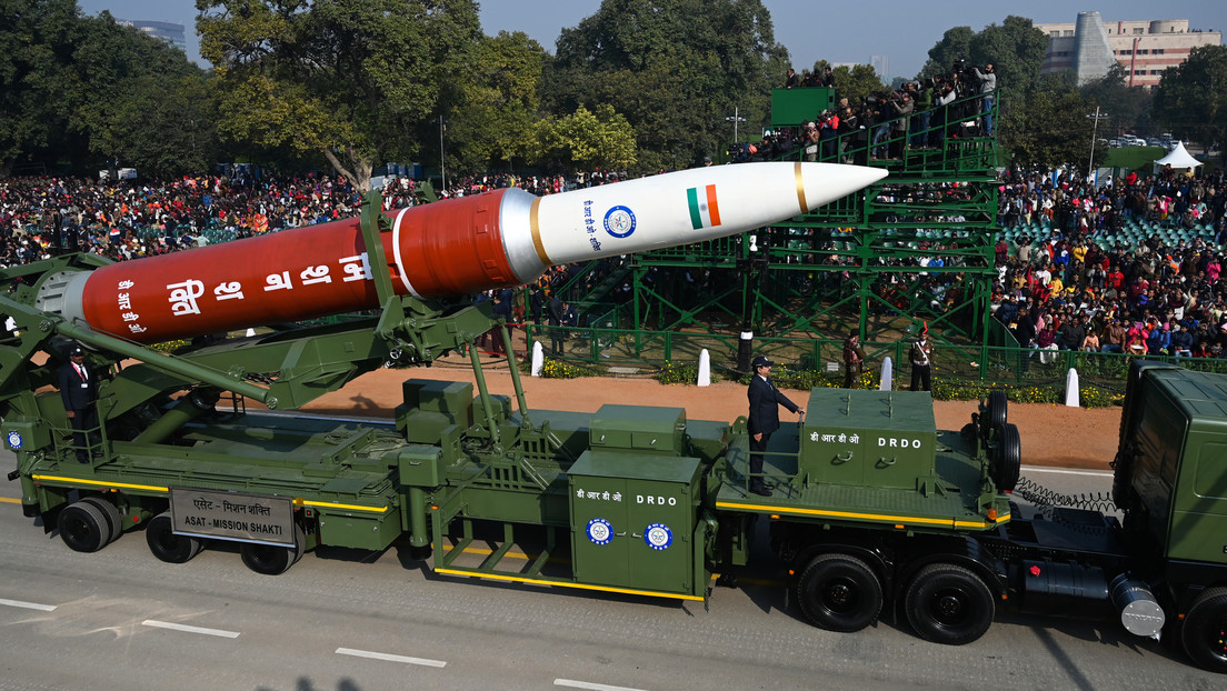 VIDEO: La India exhibe en un desfile militar su misil ASAT que derribó un satélite