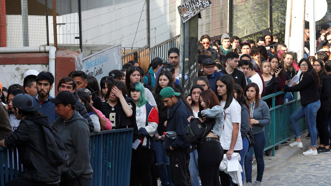 24 detenidos en una nueva jornada de protestas contra los exámenes de admisión universitaria de Chile