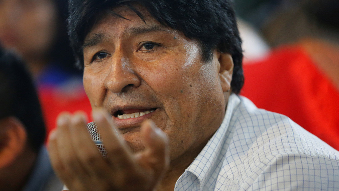 Evo Morales viaja a Cuba desde Argentina, donde se encuentra refugiado