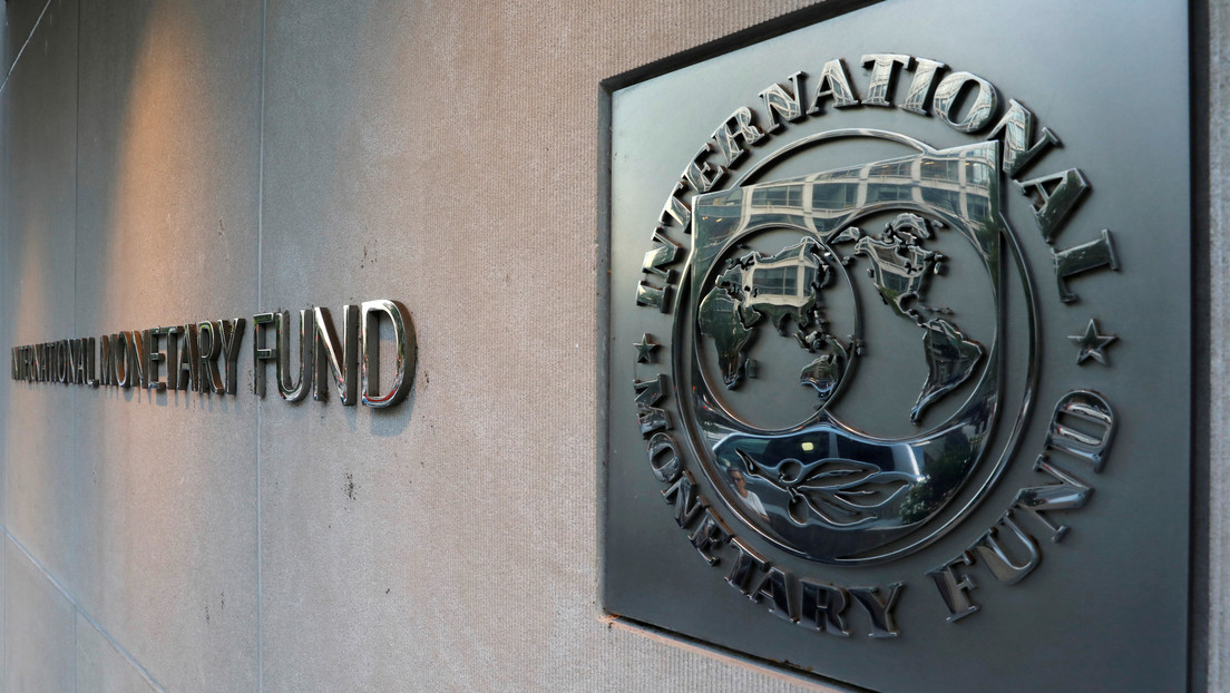 El FMI afirma que la deuda de Argentina "no es sostenible" y hace una propuesta a acreedores privados: ¿en qué consiste?