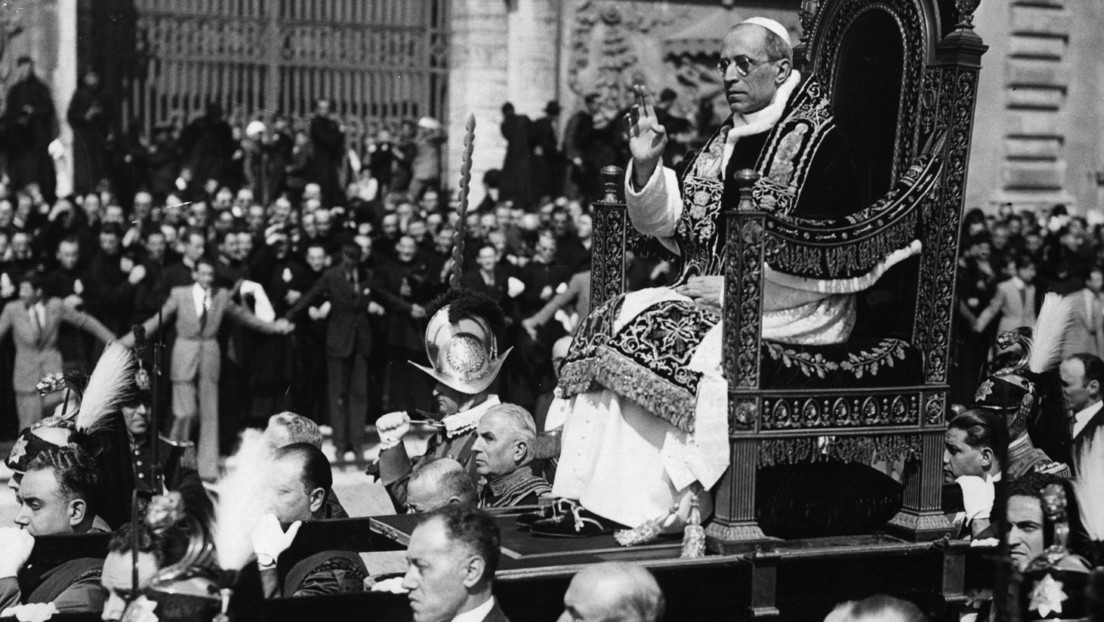 El Vaticano, a punto de abrir los archivos secretos sobre el papa Pío XII, acusado de no haberse levantado contra los crímenes del nazismo