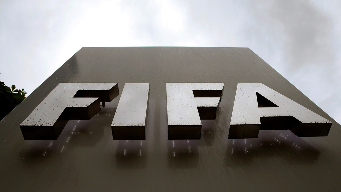 La FIFA se propone regular el préstamo de jugadores entre clubes mediante un nuevo reglamento