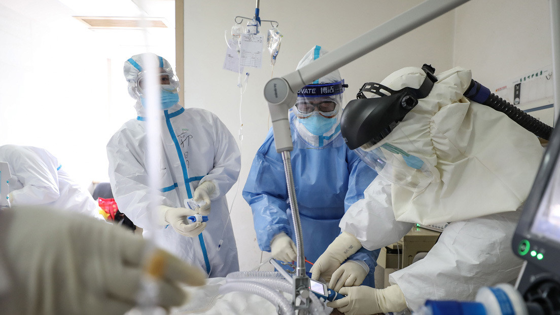 China realiza el primer trasplante doble de pulmón en un paciente infectado de coronavirus