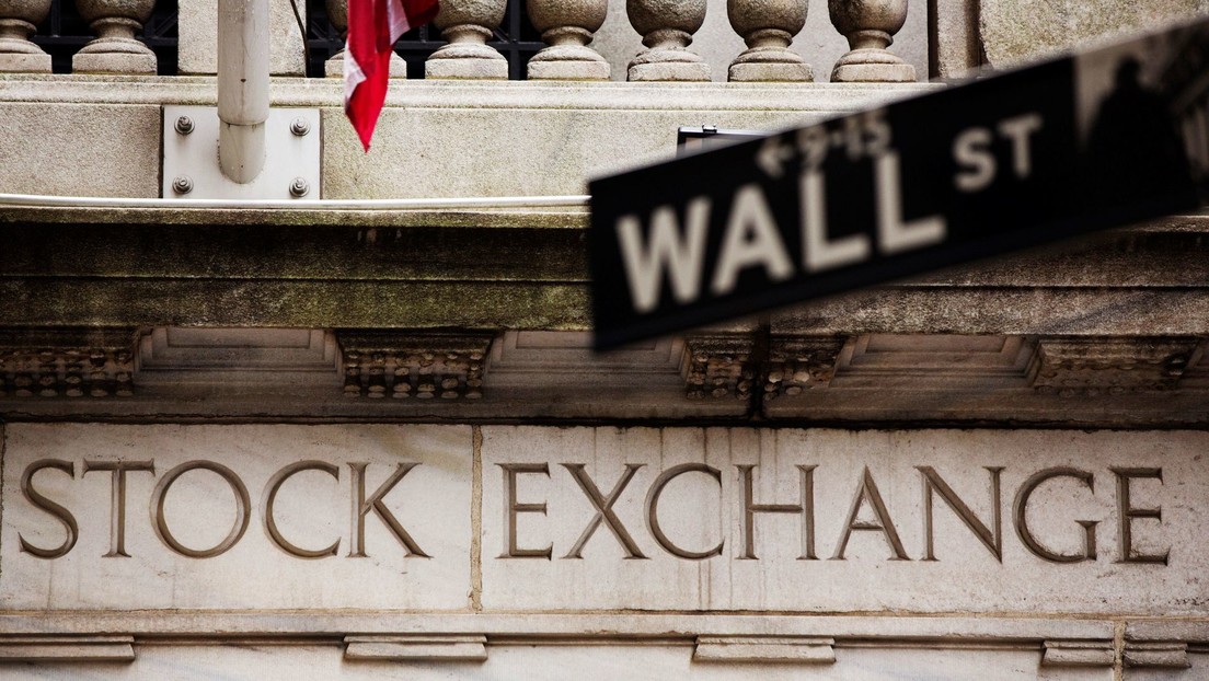 Wall Street cierra con una gran bajada tras subir de modo súbito el 2 marzo