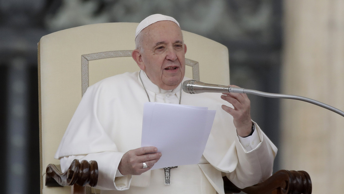 El papa Francisco se somete a la prueba del coronavirus y da negativo