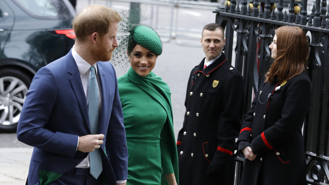 Meghan Markle homenajea con su vestido a la princesa Diana en su última comparecencia oficial como miembro de la familia real británica