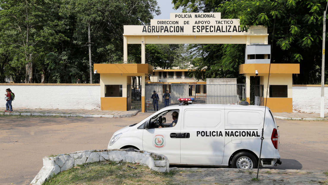 FOTOS: Nuevas imágenes de Ronaldinho desde la prisión paraguaya donde permanece por viajar con pasaporte falso