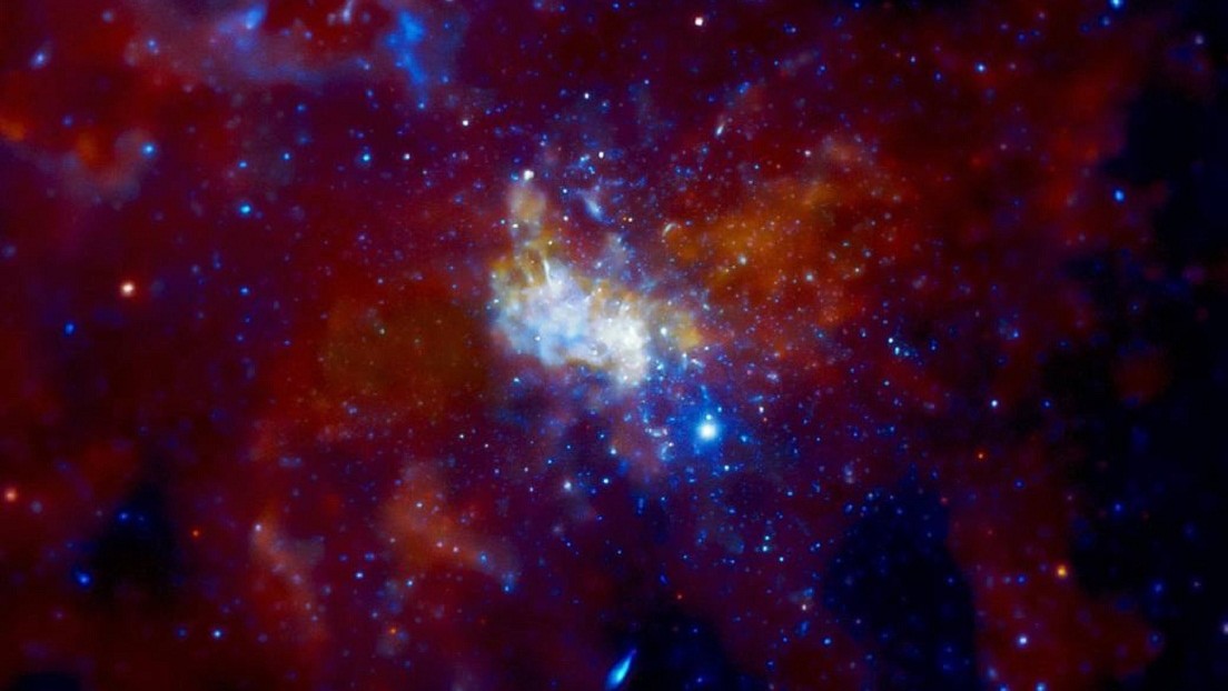 Se hace más activo el agujero negro supermasivo en el centro de nuestra galaxia