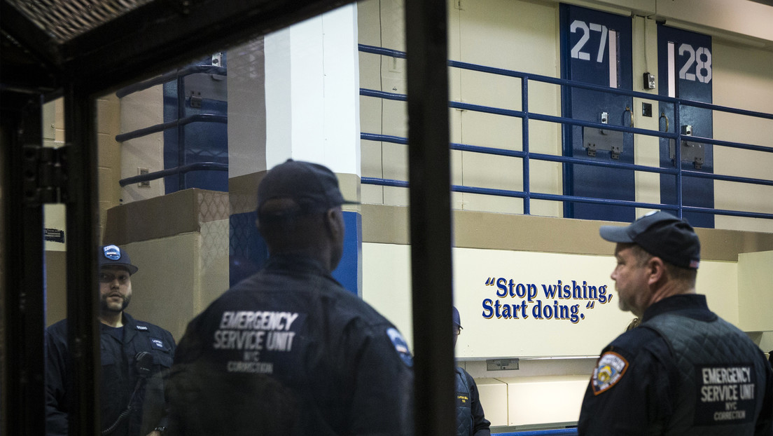 Cárceles de EE.UU. empiezan a liberar presos en medio de la pandemia del coronavirus