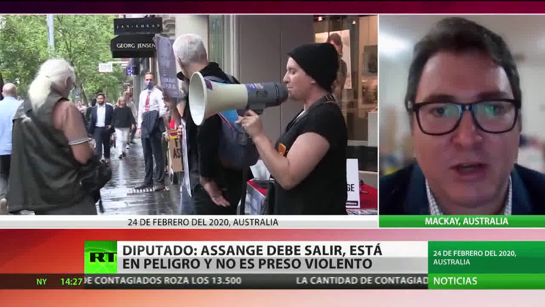 Diputados australianos exigen el arresto domiciliario para Assange