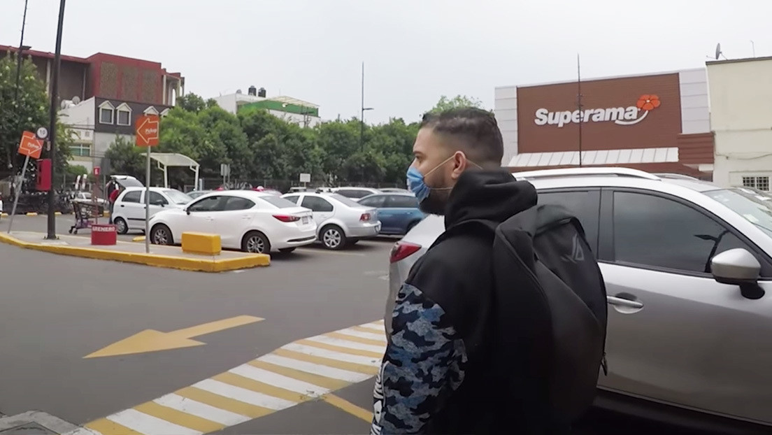 Un 'youtuber' infectado con coronavirus rompe la cuarentena y visita un supermercado en México (VIDEO)