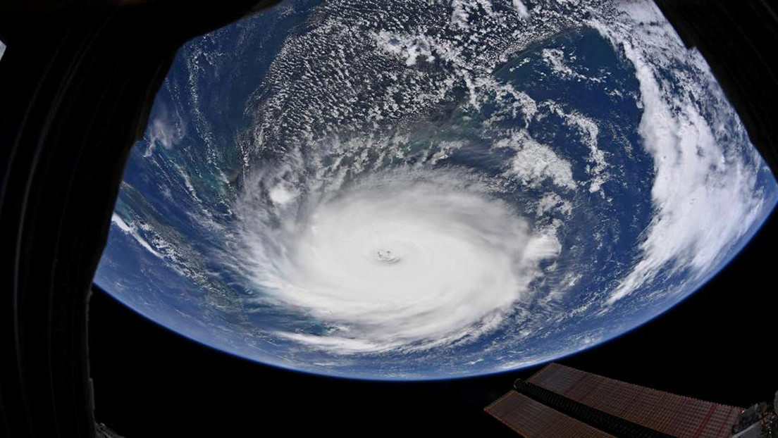 El cambio climático disminuirá la velocidad de los huracanes, lo que podría aumentar las inundaciones al incrementarse la duración de las tormentas