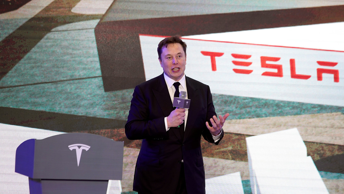 Elon Musk cree que las acciones de Tesla son "demasiado altas" y decide vender sus "pertenencias físicas"