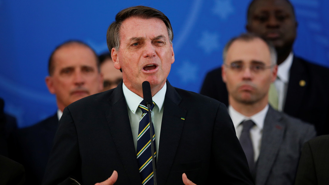 "Hambre, desempleo, miseria": Bolsonaro vaticina los efectos del confinamiento e insiste en terminarlo