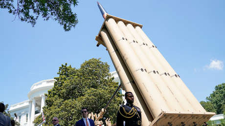 China se opone "firmemente" a la presencia del sistema de defensa antimisiles estadounidense THAAD en Corea del Sur