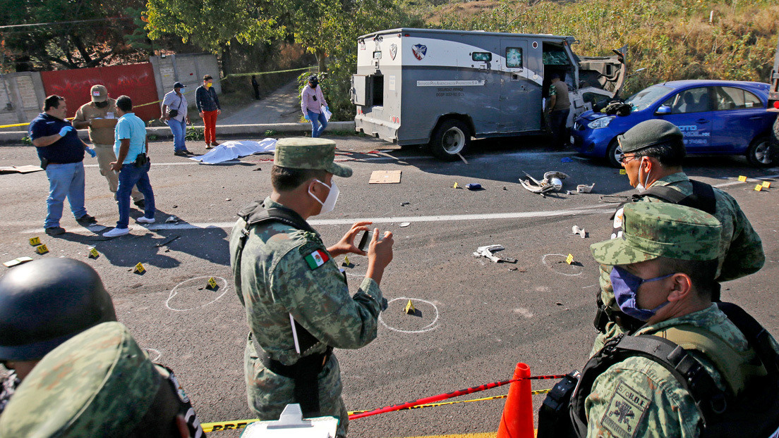 Semana del horror en México: cadáveres apilados, incendios, atentado contra jefe policial y guerra política