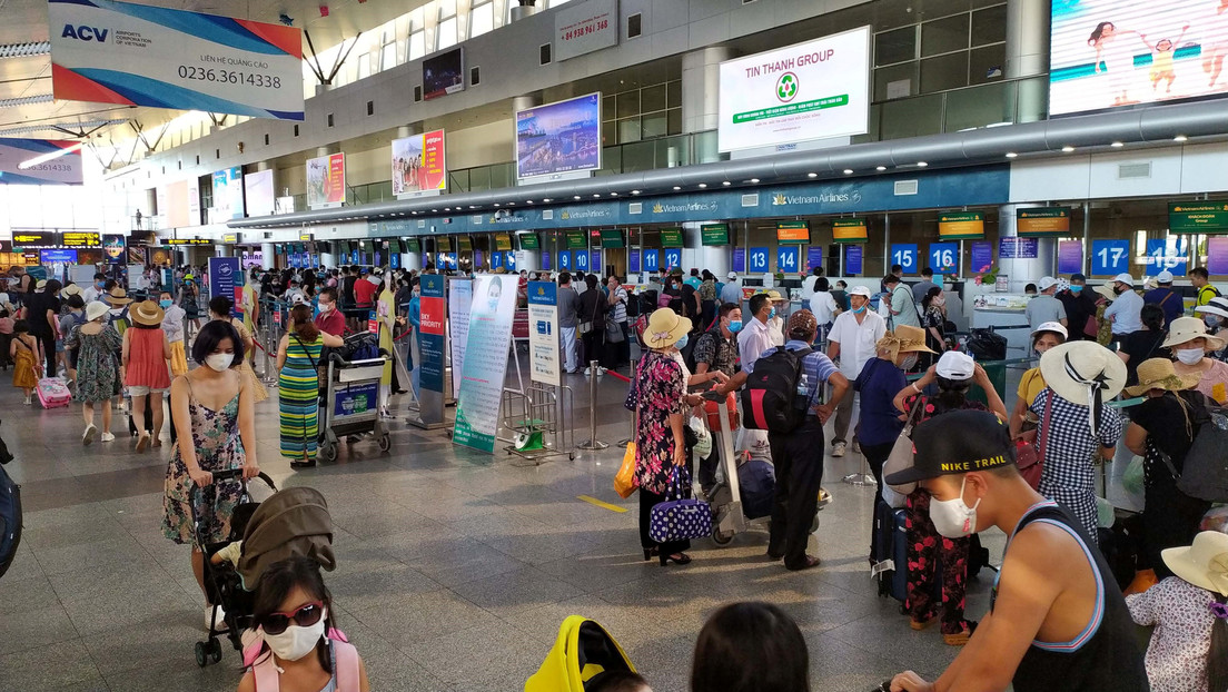 Vietnam suspende todos los vuelos hacia y desde Da Nang, ciudad que registra un brote de un nuevo tipo de coronavirus