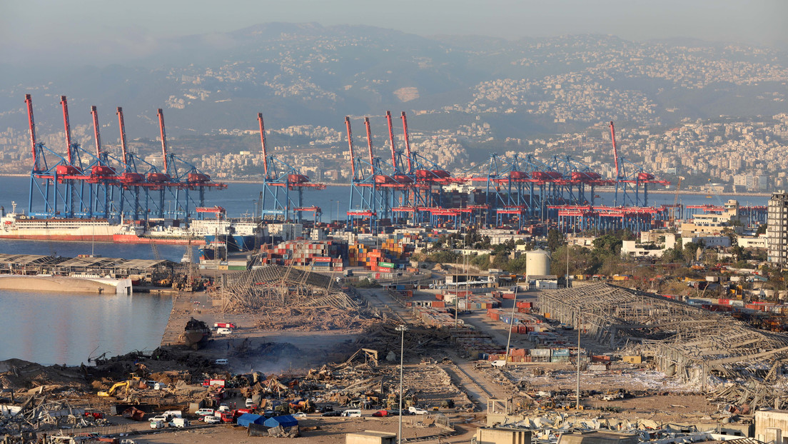 Beirut mantiene a funcionarios portuarios bajo arresto domiciliario mientras investiga las explosiones