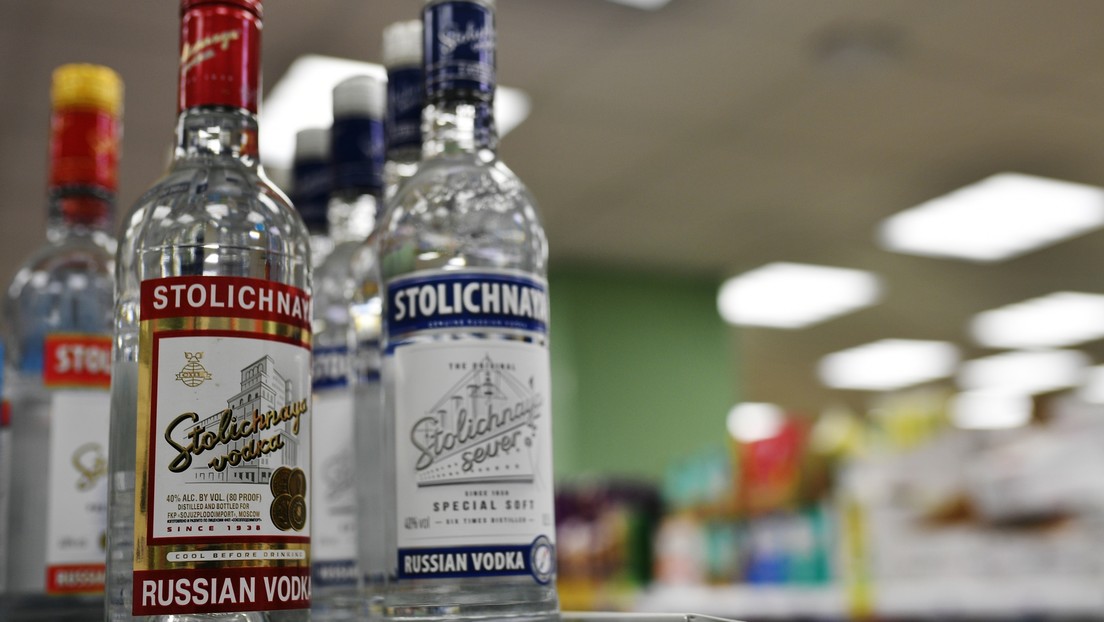 ¿Adiós a los estereotipos? El vodka no está entre las 50 bebidas más populares en las licorerías de Rusia