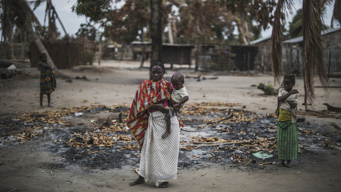 1.500 muertos y 300.000 desplazados: un área con enormes reservas de gas y rubíes e islas lujosas en África, epicentro de una guerra con yihadistas
