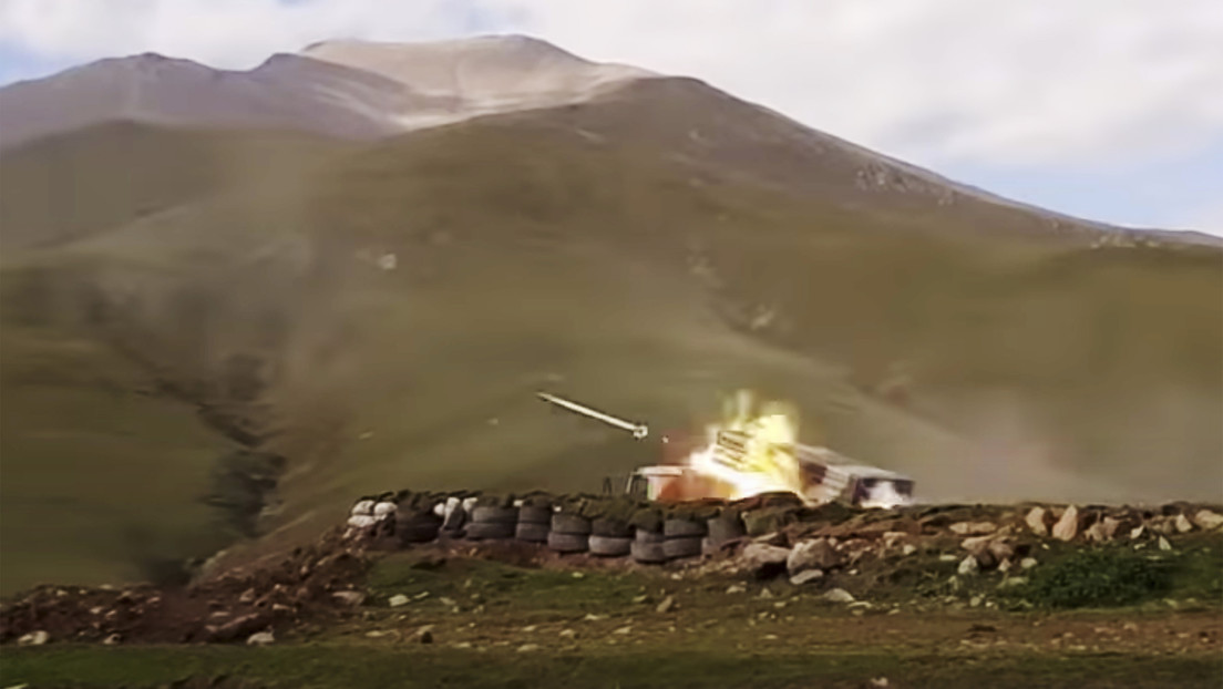 VIDEO: Azerbaiyán vuelve a bombardear la capital de Nagorno Karabaj y suenan las sirenas de ataque aéreo