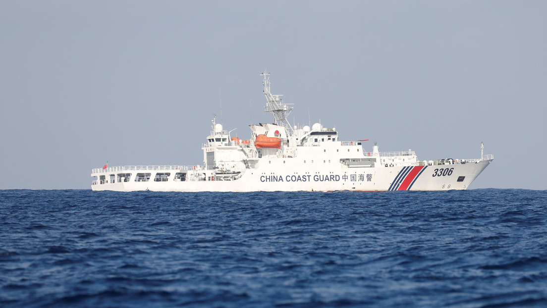 Japón protesta ante Pekín tras maniobras de buques chinos en islas en disputa del mar de China Oriental