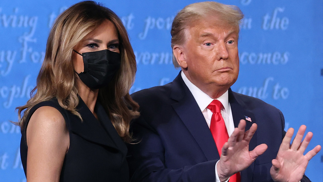 VIDEO: Melania y Donald Trump se sueltan de la mano tras el segundo debate presidencial y la Red no tarda en reaccionar