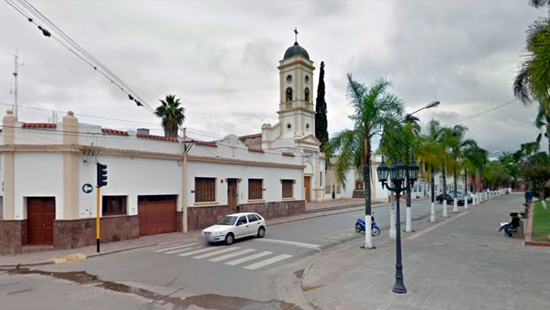 Detienen a un sacerdote argentino acusado de violar a una niña de 10 años en complicidad con otras dos personas