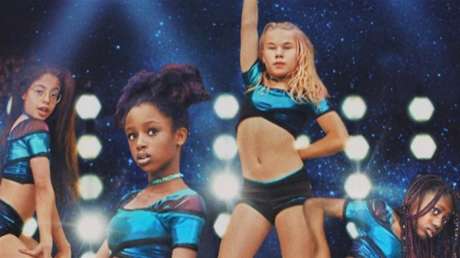 Netflix enfrenta un proceso penal por representación "lasciva" de menores en la controvertida película 'Cuties'