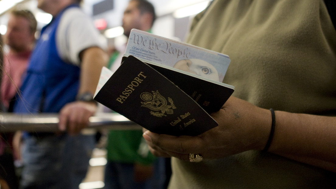 Disminuye el poder del pasaporte de EE.UU. mientras aumenta el número de expatriados y de estadounidenses que buscan otras ciudadanías
