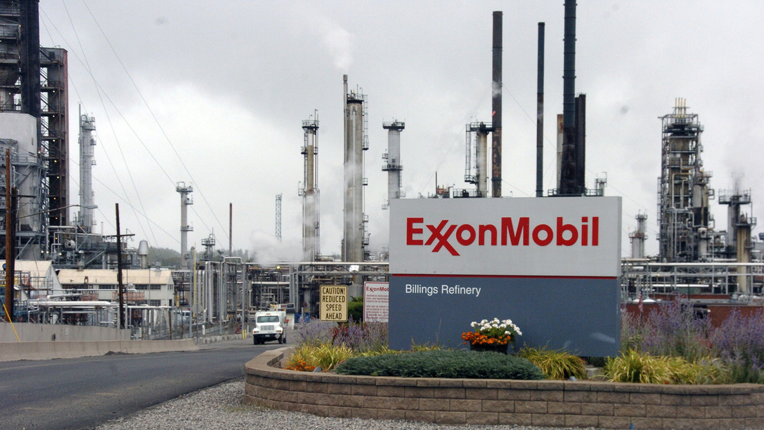 ExxonMobil perderá hasta 20.000 millones de dólares por "un fracaso épico" de hace más de 10 años
