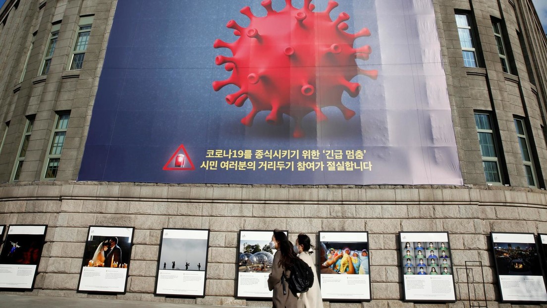 Corea del Sur en alerta por una tercera ola de coronavirus, con un número de infecciones cercano a máximos de hace 9 meses