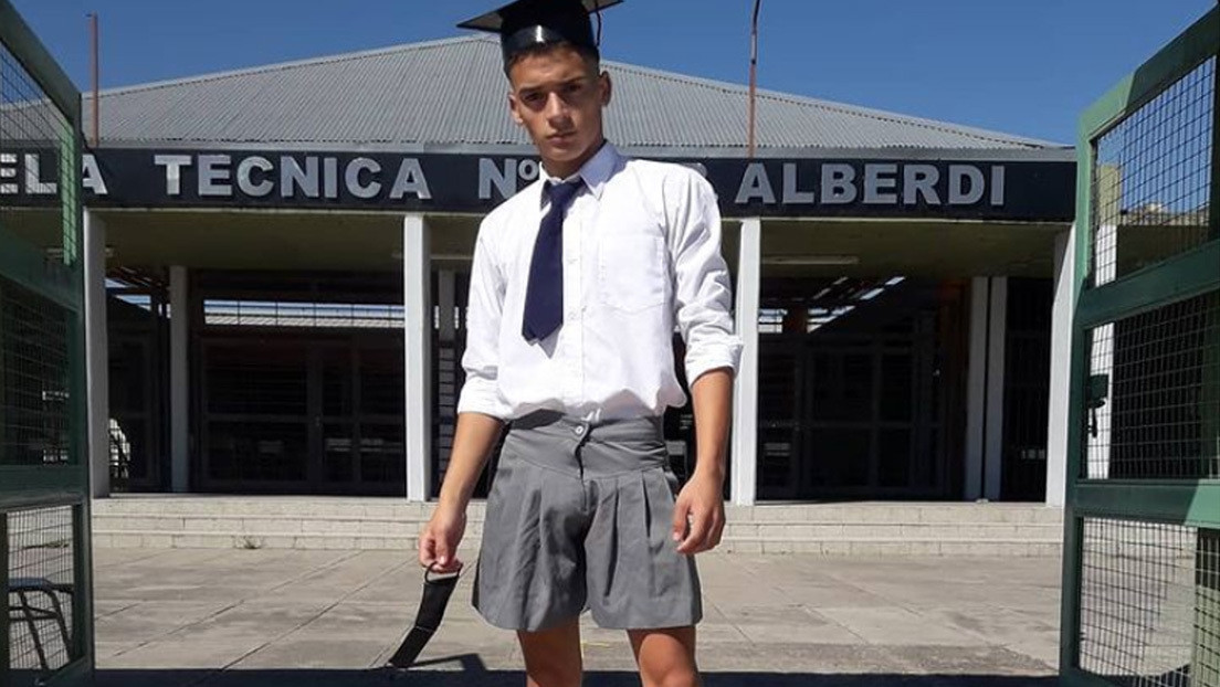 Distintas costumbres y la moda de los chicos en faldas
