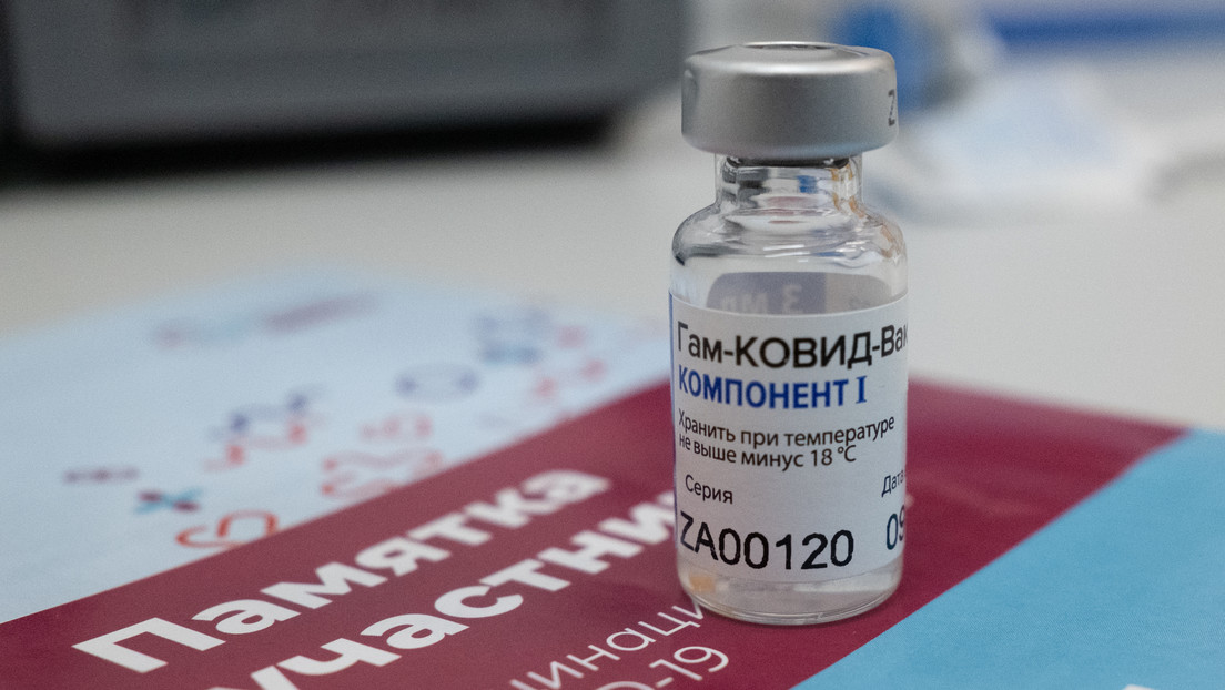 Putin afirma que aún no se ha vacunado contra el coronavirus pero lo hará "tan pronto como sea posible"