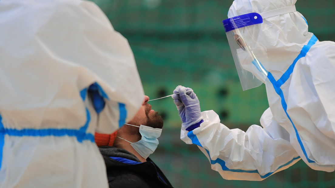 Detectan en Italia la nueva cepa de coronavirus, que previamente fue registrada en el Reino Unido