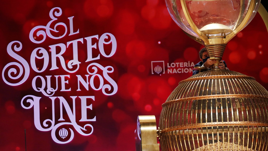 "Se les ha caído una bola y nadie la recoge": internautas alertan sobre una supuesta falla en la lotería de Navidad de España