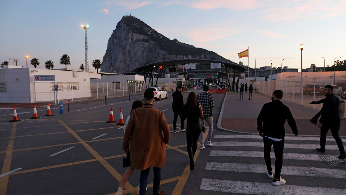 La ministra de Exteriores de España considera "una lástima que Gibraltar fuera el único lugar donde se dé un Brexit duro en toda la UE"