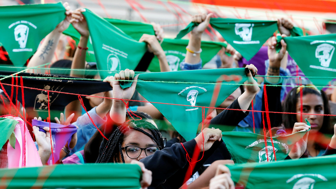 "No bastan tres causales": La Cámara de Diputados de Chile inicia el debate para despenalizar el aborto