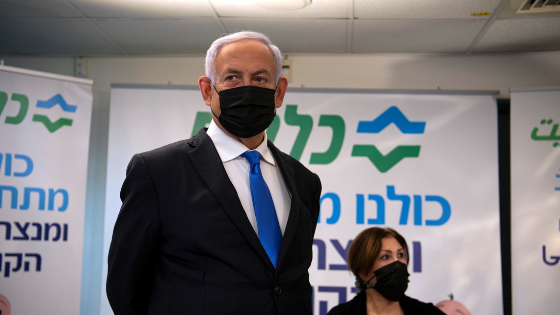 Facebook suspende el 'chatbot' de Netanyahu por "una publicación ofensiva"