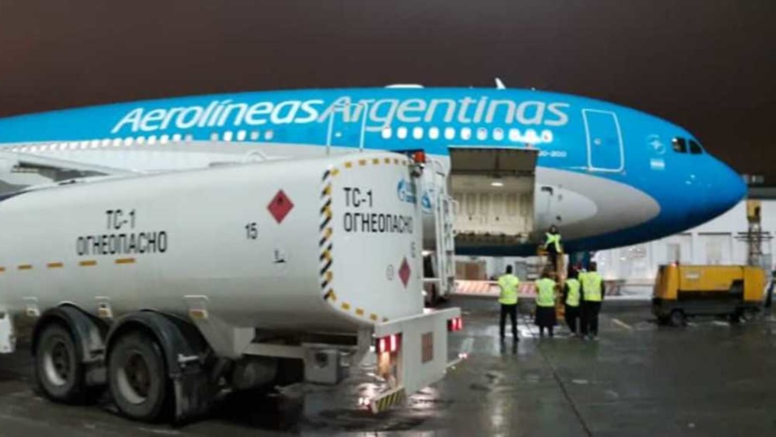 Despega de Moscú el avión que transportará a Argentina un nuevo cargamento de la vacuna rusa Sputnik V