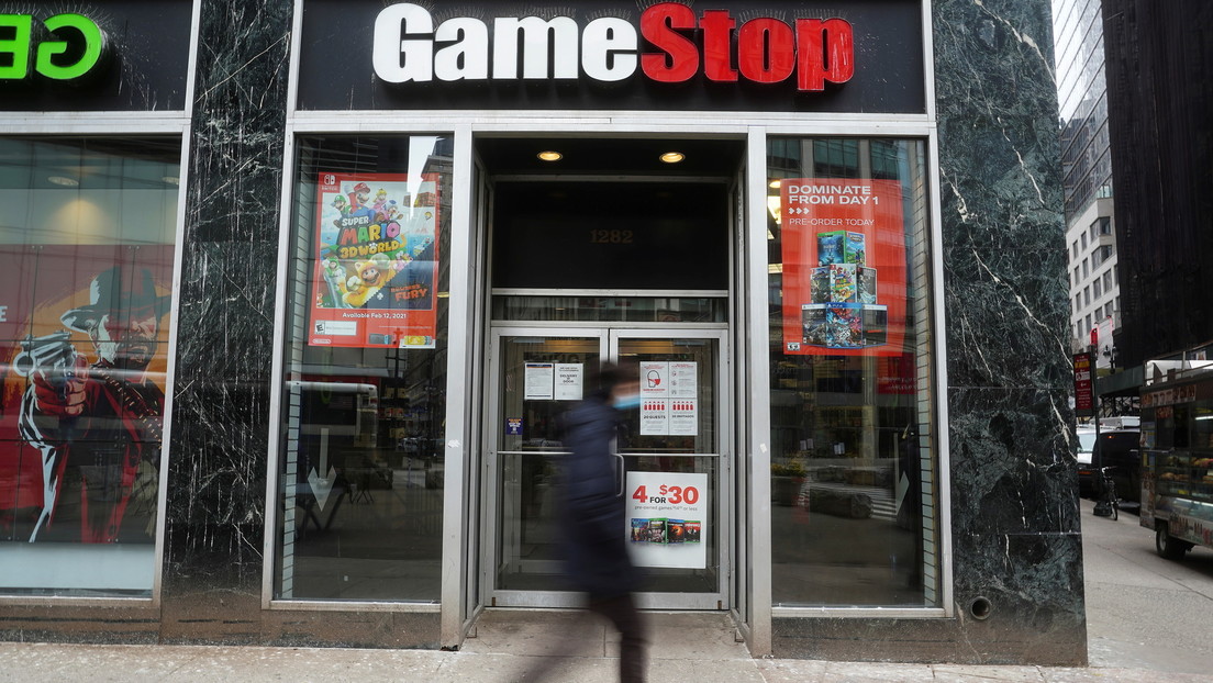 Inversores presentan una demanda colectiva contra Robinhood por impedir la compra de acciones de GameStop